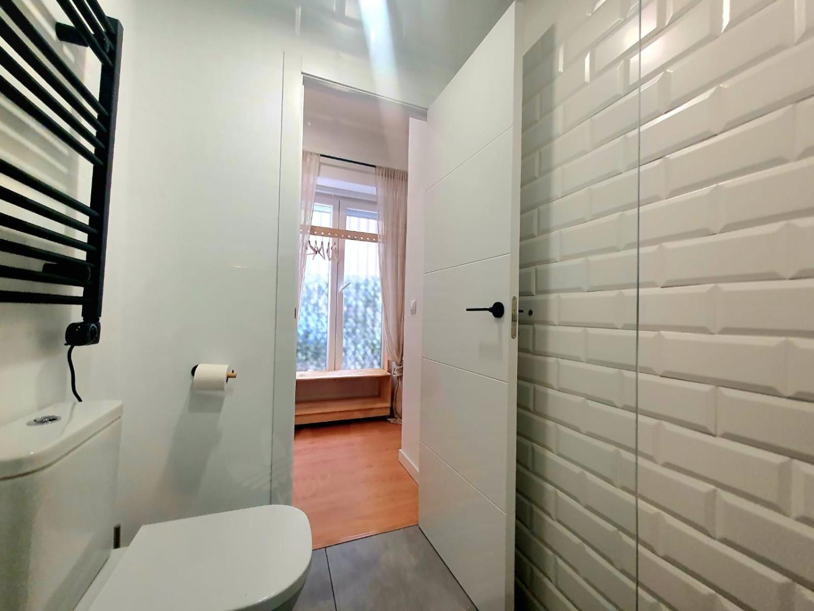 Rentadore Atocha Suites Madrid Exterior foto